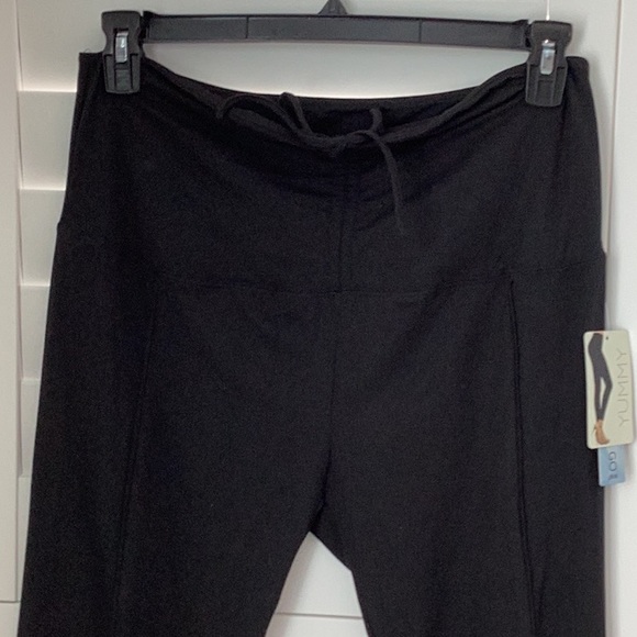 NWT Black Soft Plus Size Leggings, Size 1X, NWT - Picture 7 of 9